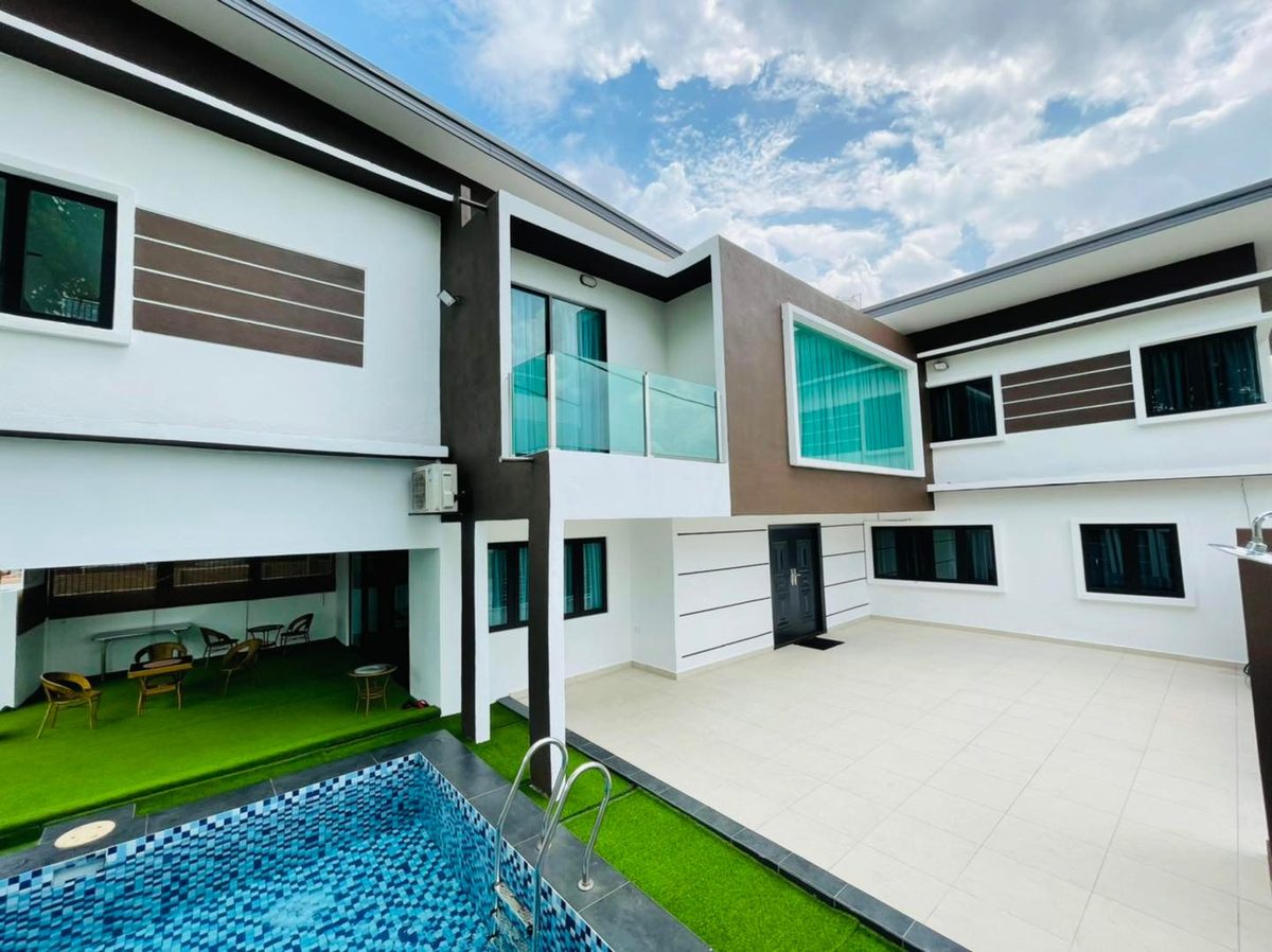 The 1 Villa